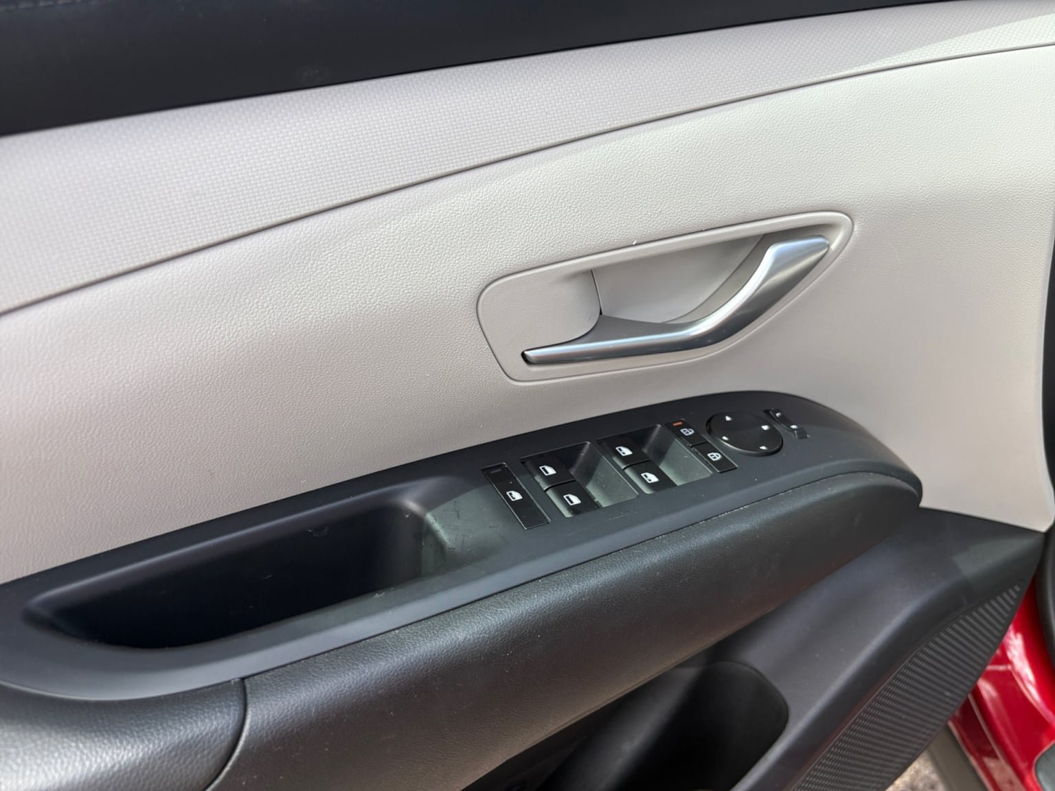 Used 2025 Hyundai Tucson SEL FWD image 11