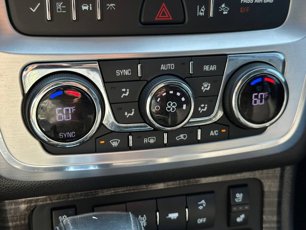 Used 2017 GMC Acadia Limited SLT AWD/4WD image 23