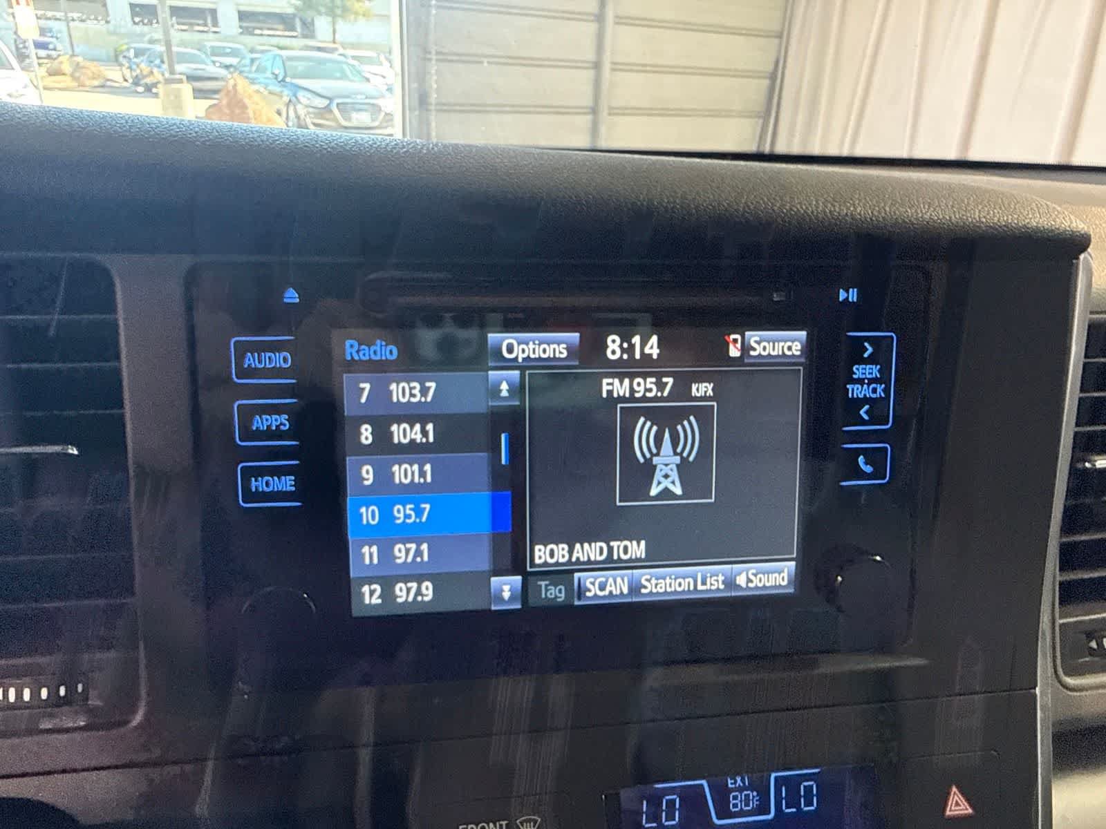 Used 2016 Toyota Sienna LE FWD image 27