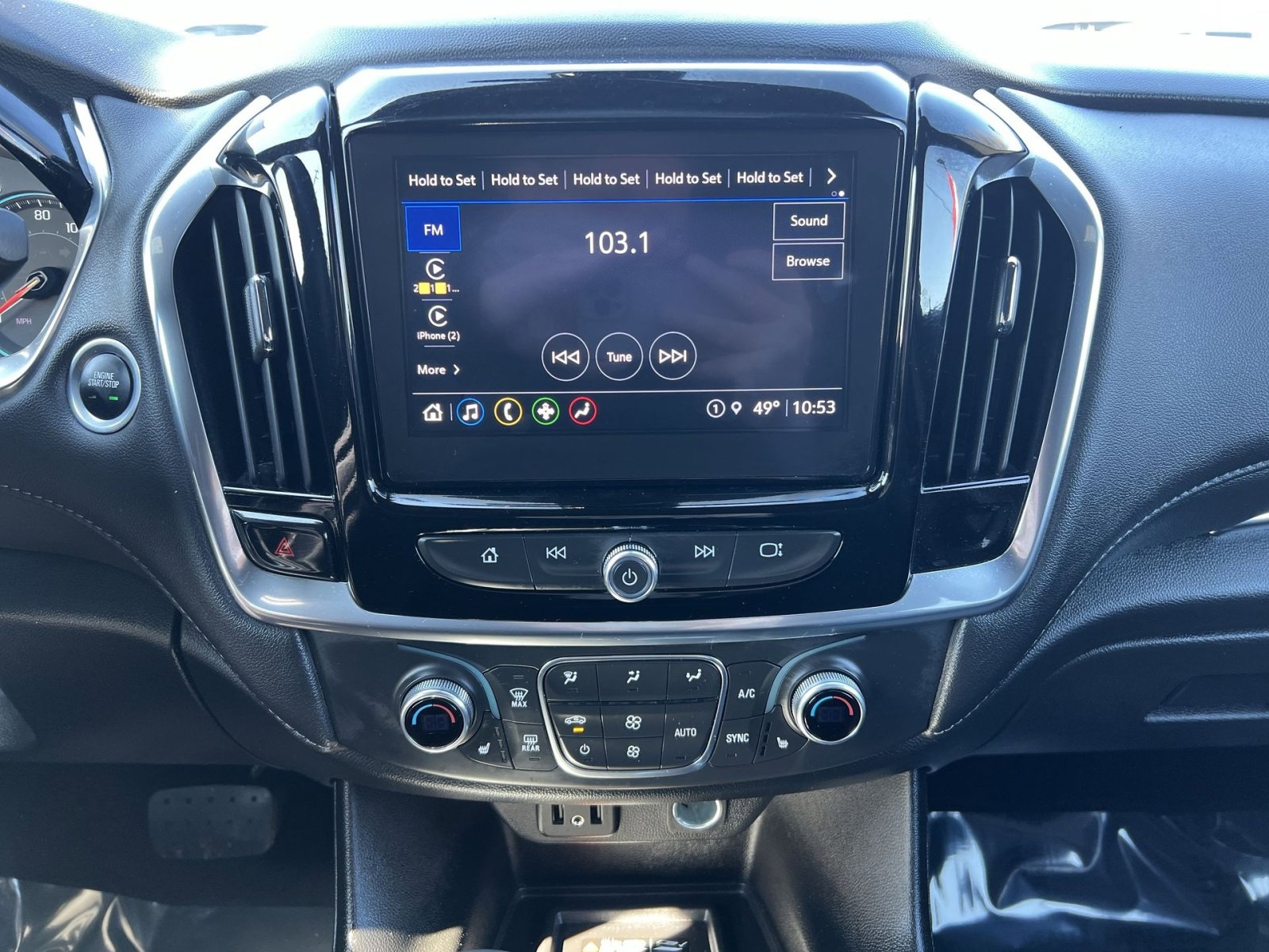 Used 2023 Chevrolet Traverse LT image 18