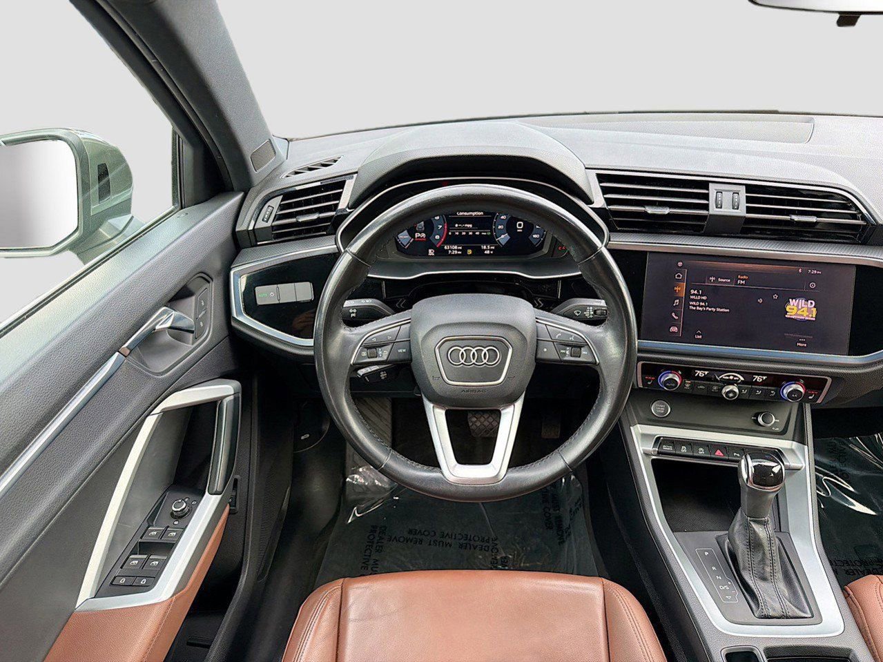 Used 2020 Audi Q3 2.0T Premium w/ Convenience Package image 18