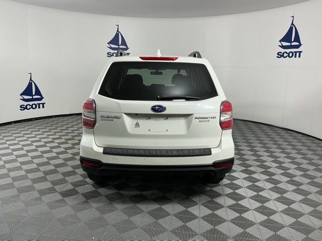 Used 2016 Subaru Forester 2.5i Premium AWD/4WD image 5