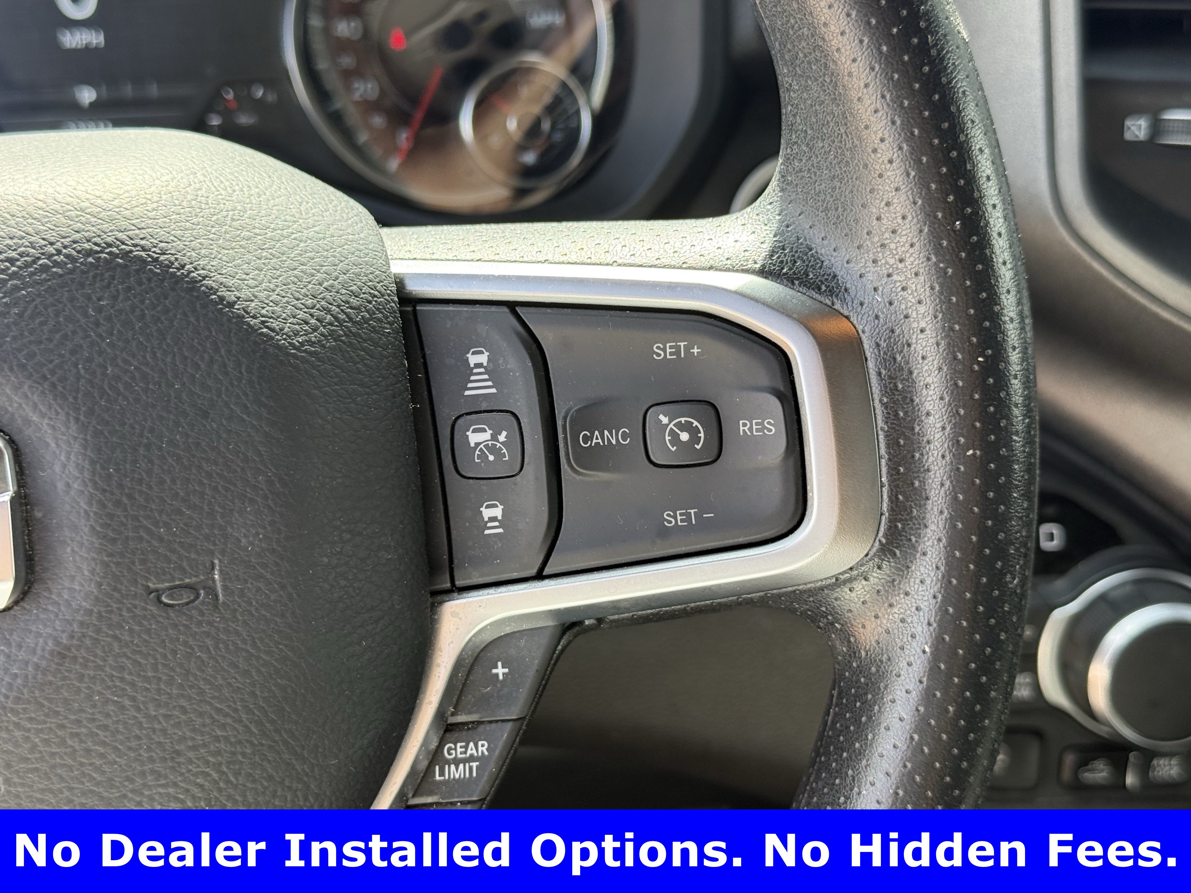 Used 2025 RAM 1500 Warlock AWD/4WD image 18