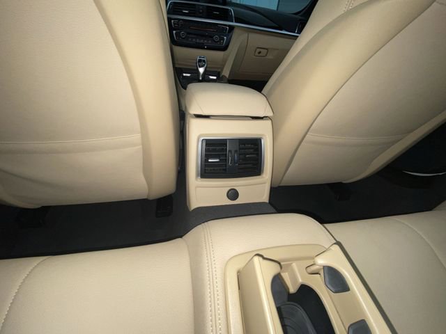 Used 2019 BMW 430i Convertible w/ Driving Assistance Package image 29