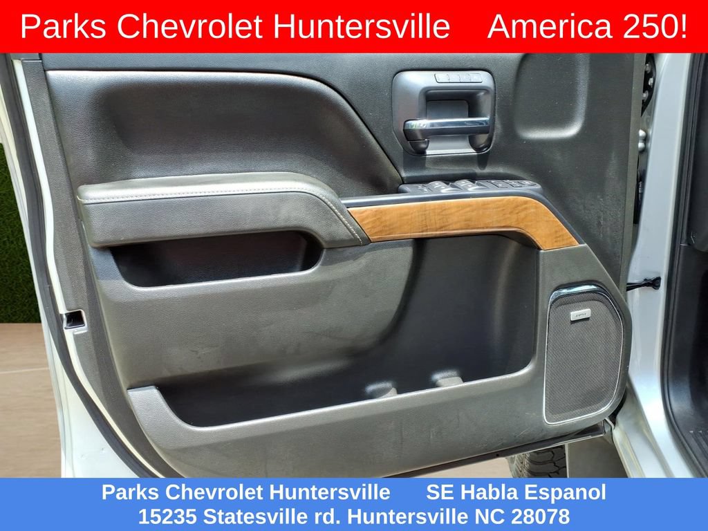 Used 2015 Chevrolet Silverado 1500 LTZ w/ LTZ Plus Package AWD/4WD image 19
