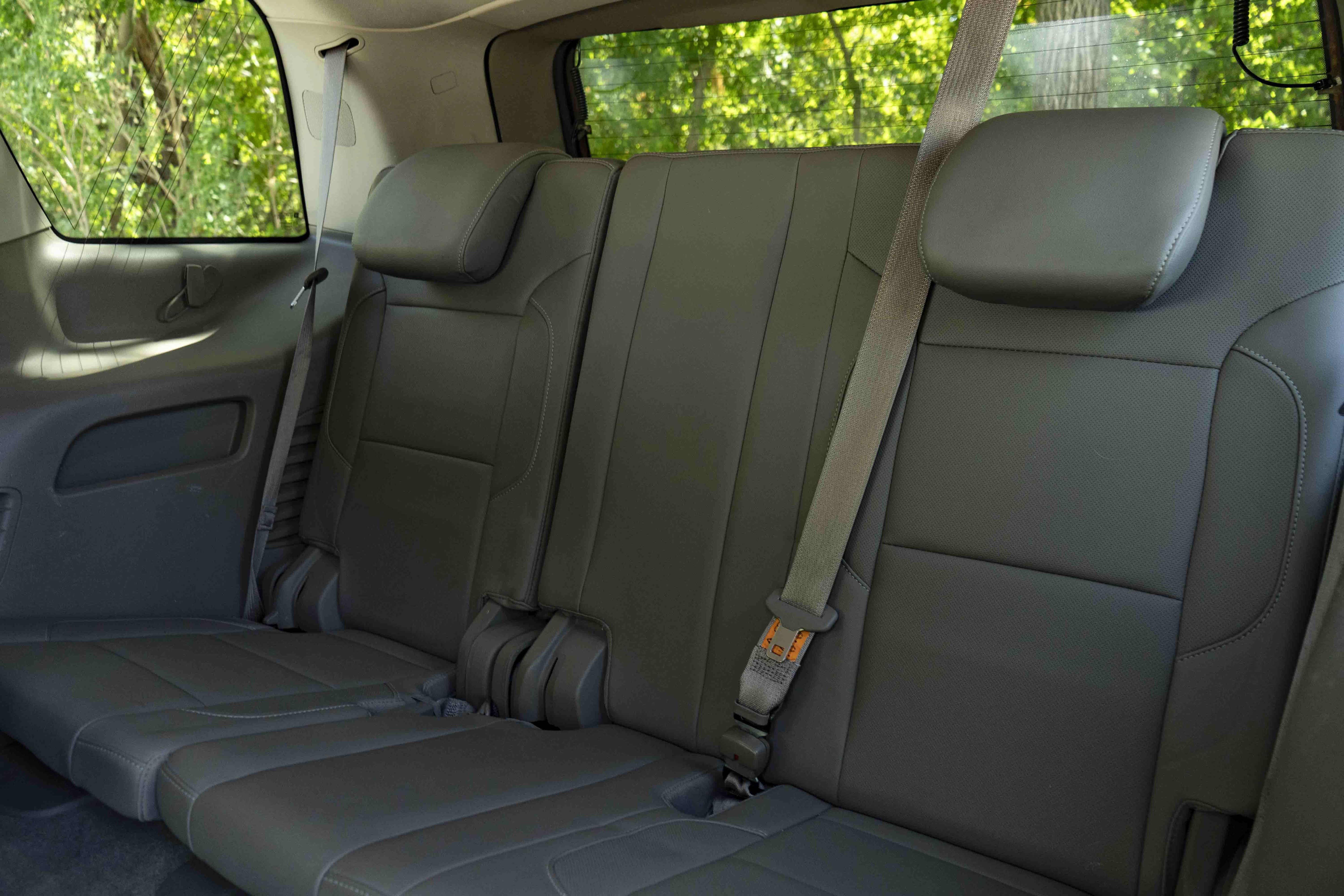 Used 2015 GMC Yukon SLT w/ Open Road Package RWD image 19