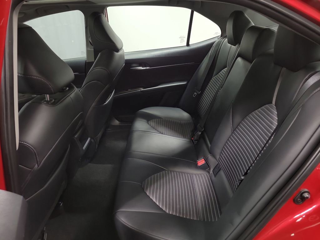 Used 2024 Toyota Camry SE image 24