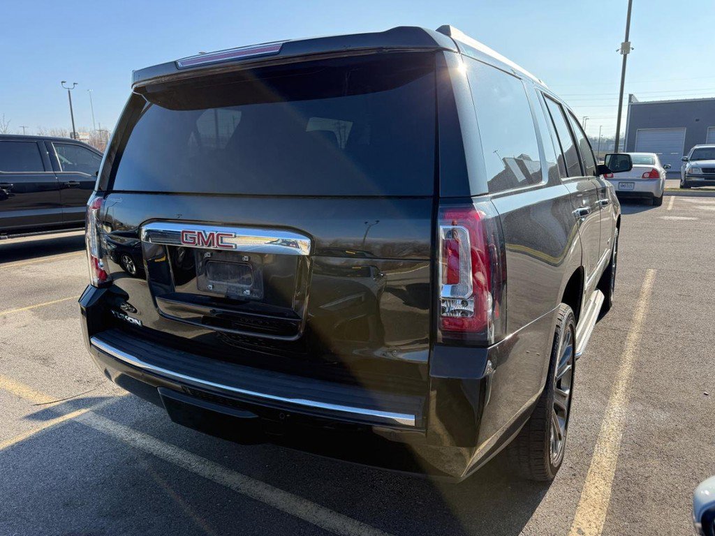 Used 2019 GMC Yukon Denali w/ Open Road Package image 11