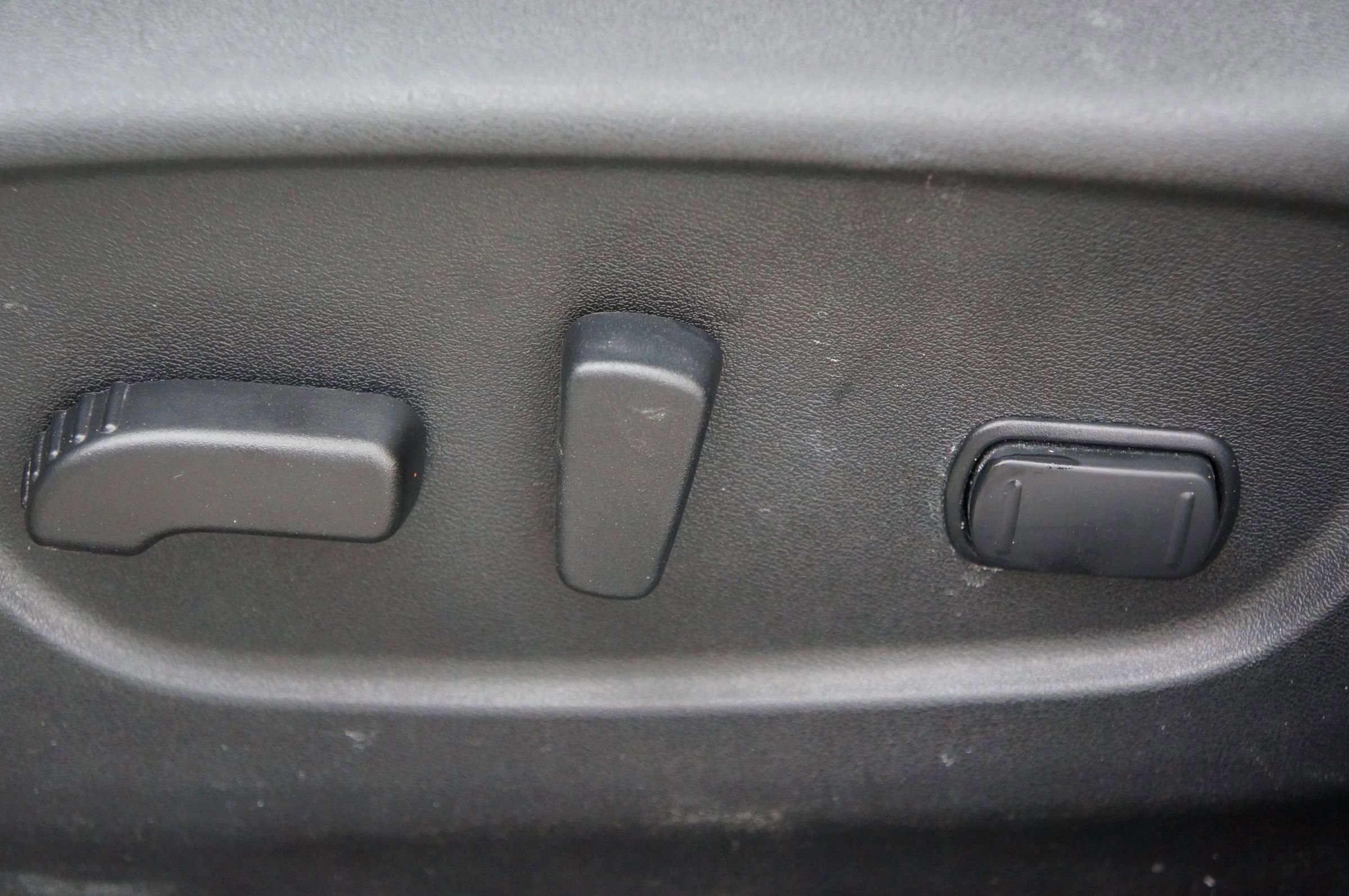 Used 2022 Nissan Rogue Sport SV w/ Technology Package image 29