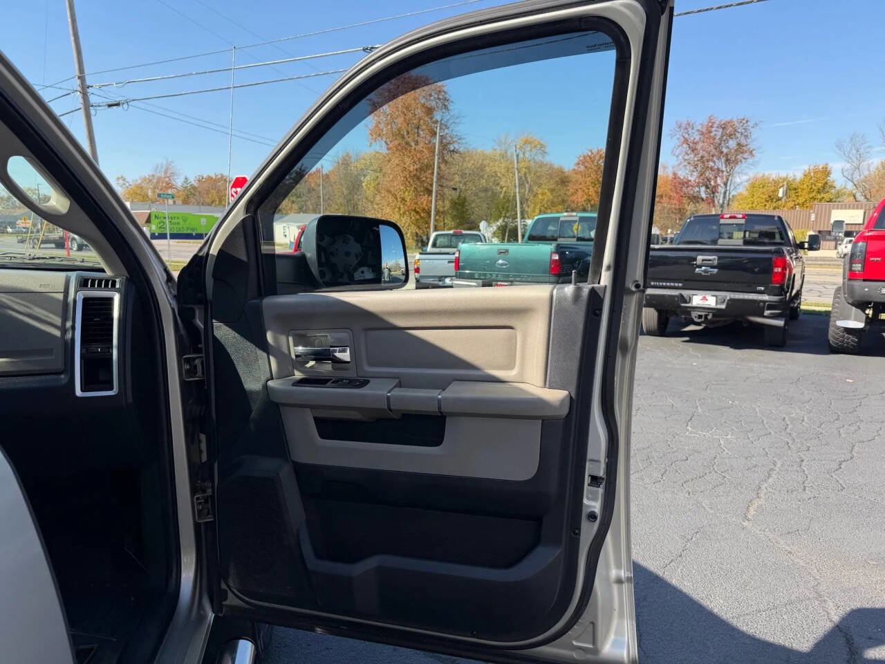 Used 2010 Dodge Ram 2500 Truck SLT w/ Big Horn Regional Pkg image 31