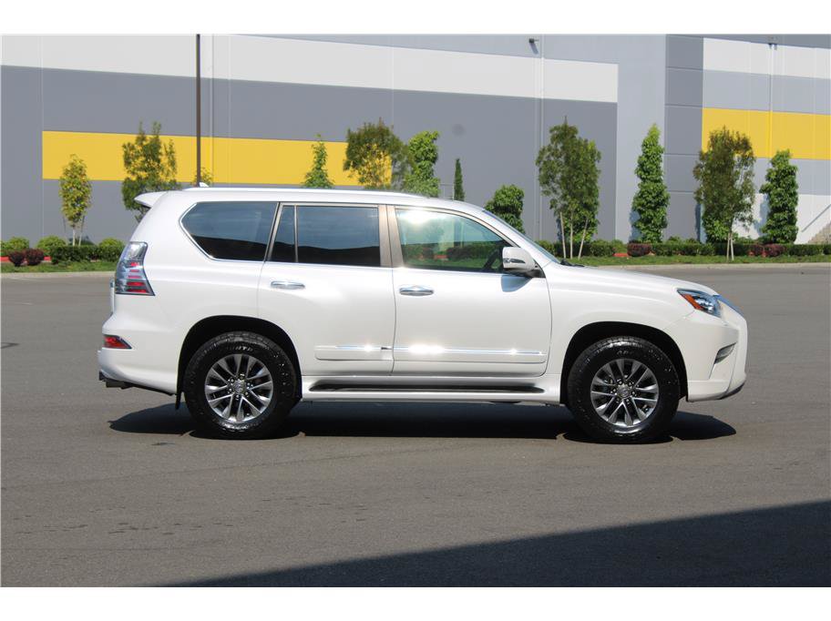 Used 2015 Lexus GX 460 Luxury AWD/4WD image 4