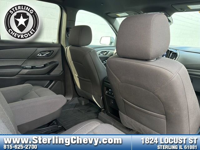 Used 2023 Chevrolet Traverse LT w/ LPO, Floor Liner Package AWD/4WD image 15
