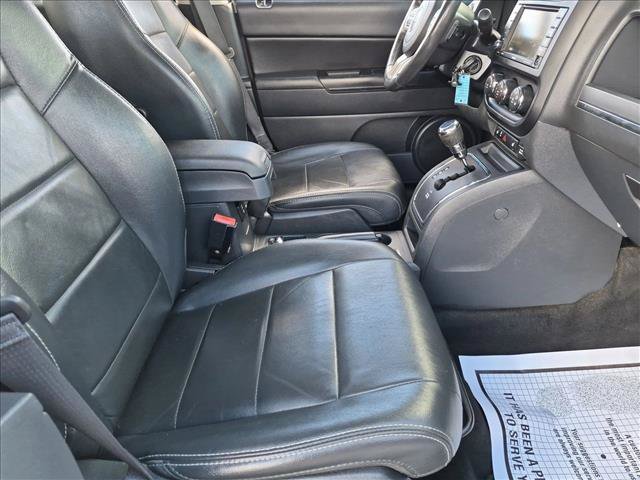 Used 2016 Jeep Patriot High Altitude AWD/4WD image 18
