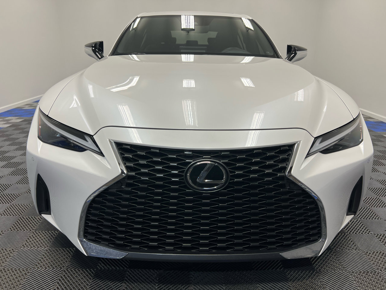 Used 2024 Lexus IS 300 w/ Comfort Package image 2