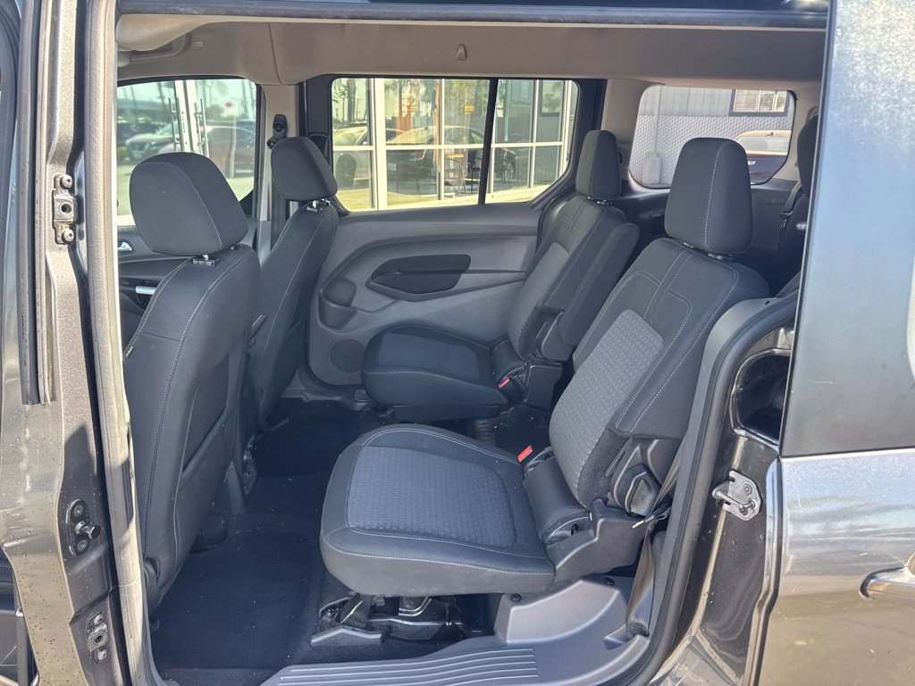 Used 2019 Ford Transit Connect XLT w/ Driver-Assist Package FWD image 17