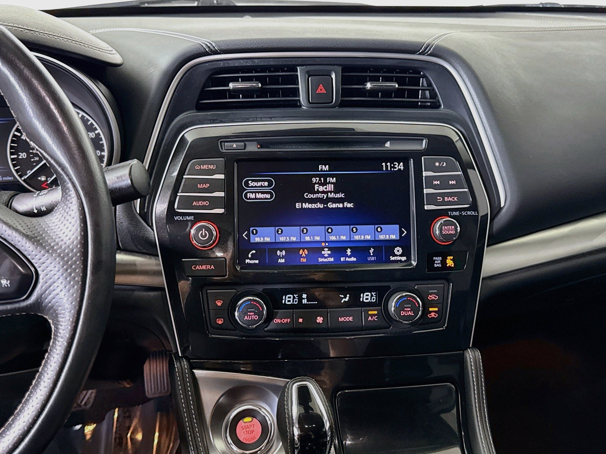 Used 2023 Nissan Maxima SL FWD image 18