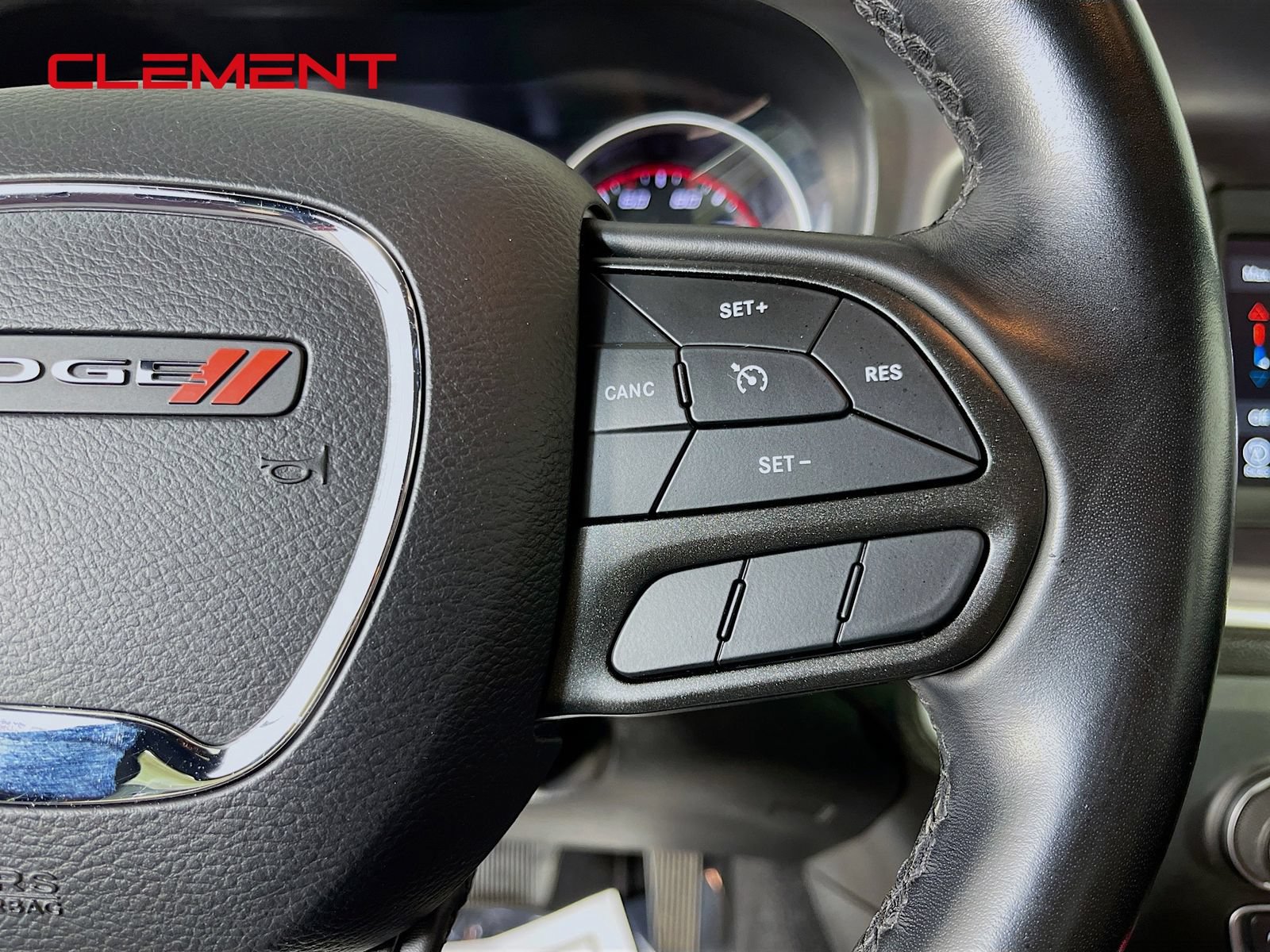 Used 2022 Dodge Charger SXT RWD image 17