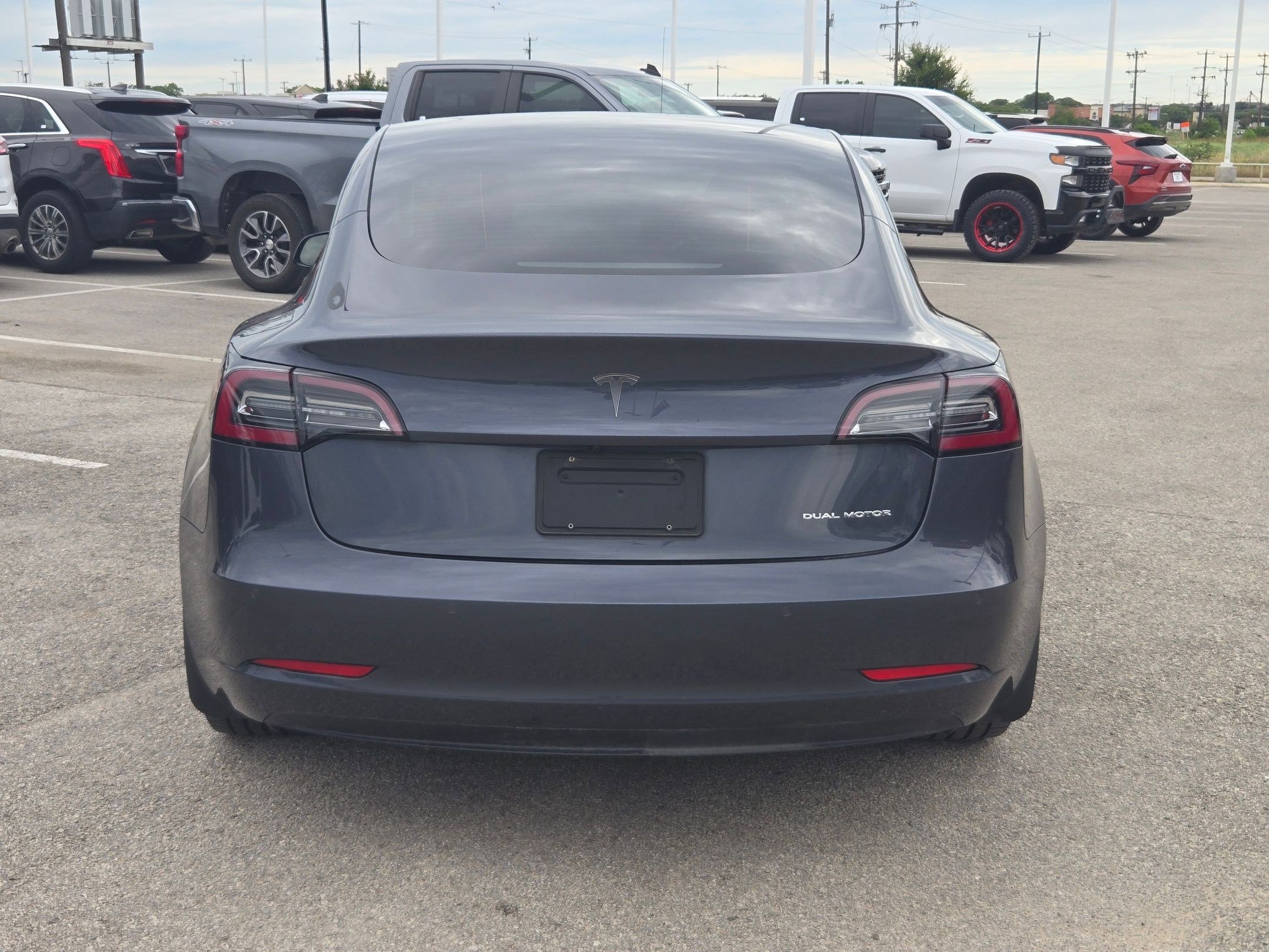 Used 2022 Tesla Model 3 Long Range AWD/4WD image 4