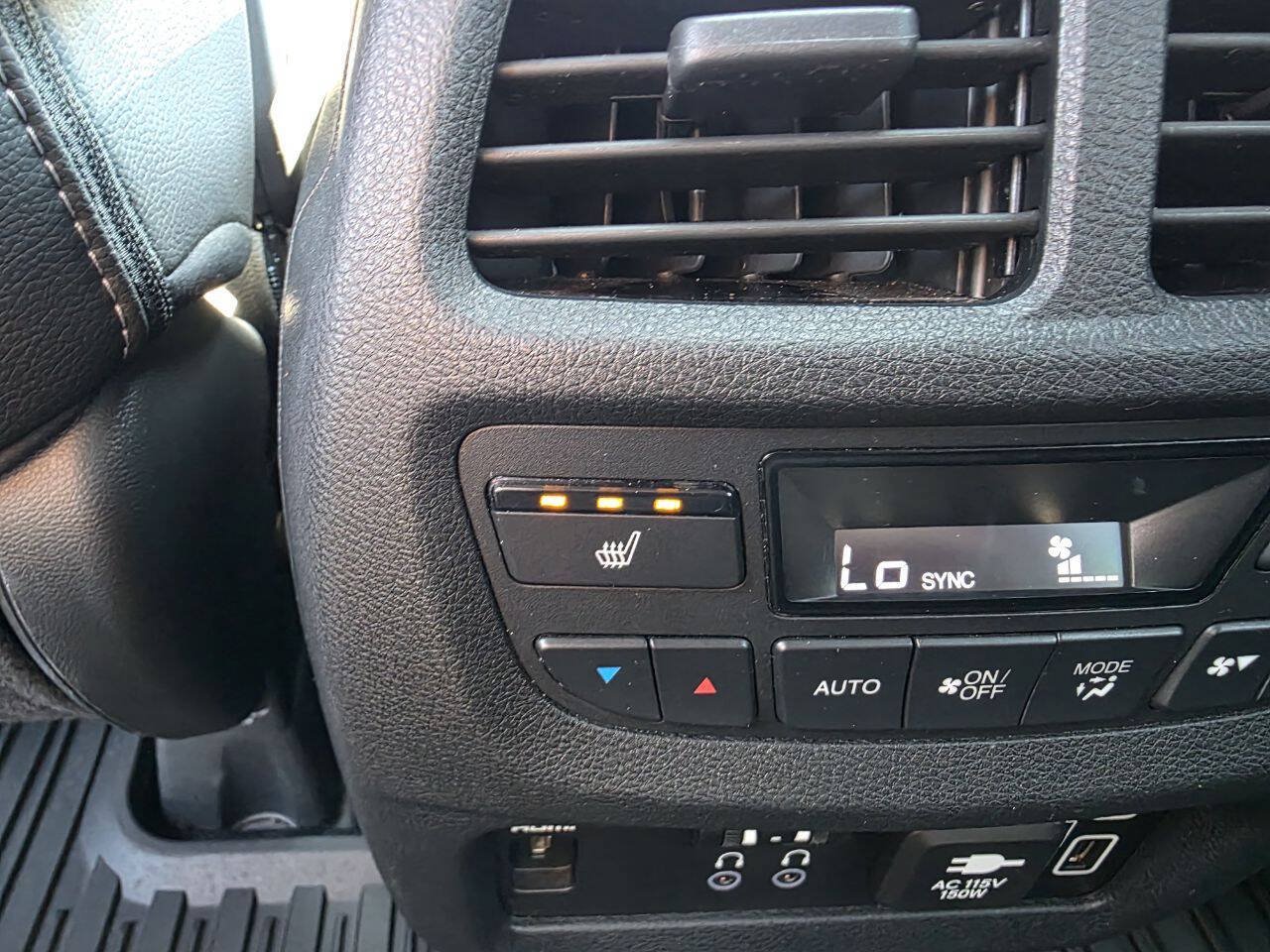 Used 2021 Honda Pilot Touring image 28