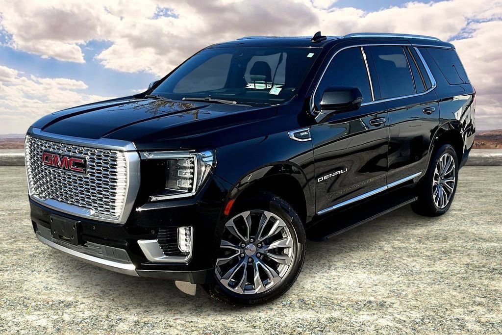 Used 2021 GMC Yukon Denali w/ Advanced Technology Package AWD/4WD image 3