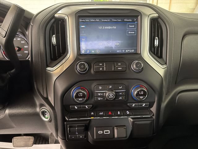 Certified 2021 Chevrolet Silverado 1500 LT AWD/4WD image 16