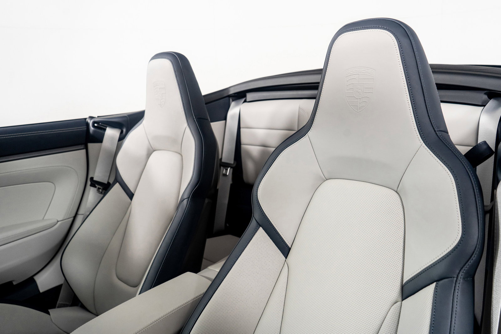 Used 2025 Porsche 911 Carrera S image 80