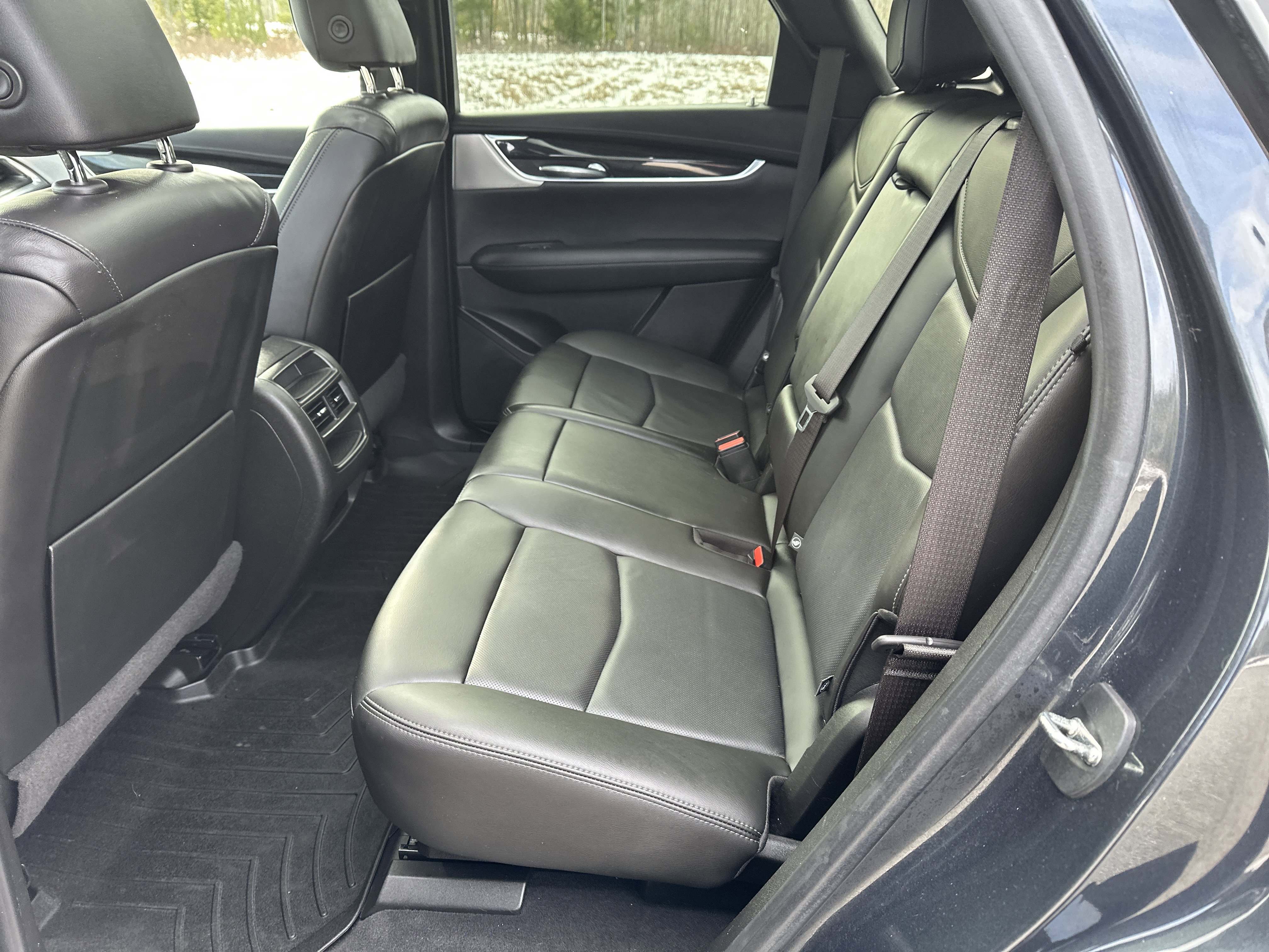 Used 2021 Cadillac XT5 Premium Luxury image 16