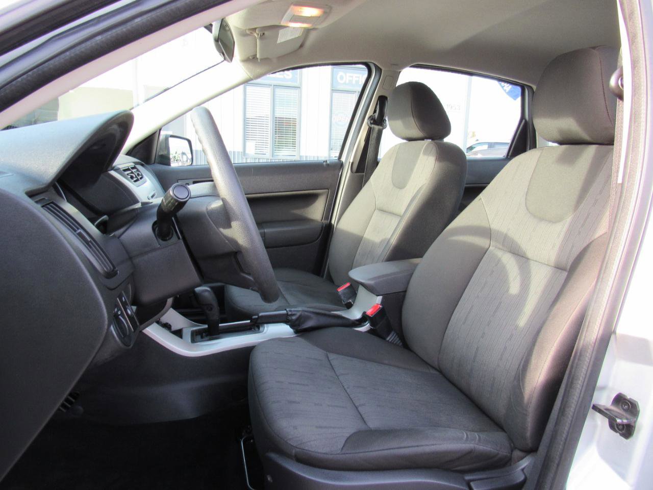 Used 2008 Ford Focus SE image 16