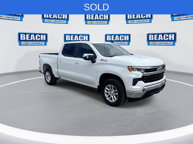 New 2026 Chevrolet Silverado 1500 LT w/ Z71 Off-Road Package AWD/4WD image 2