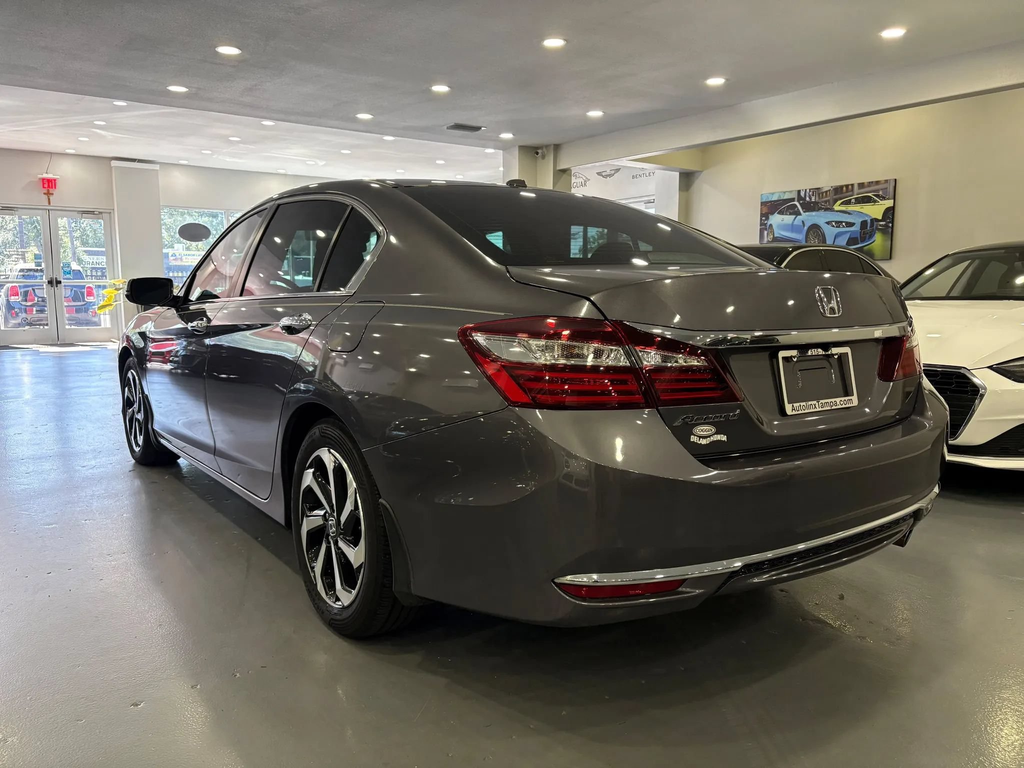 Used 2016 Honda Accord EX-L image 5