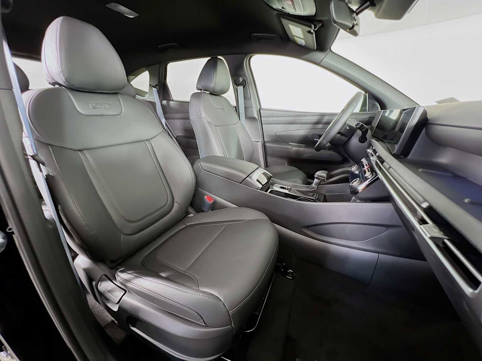 Used 2025 Hyundai Tucson XRT image 28