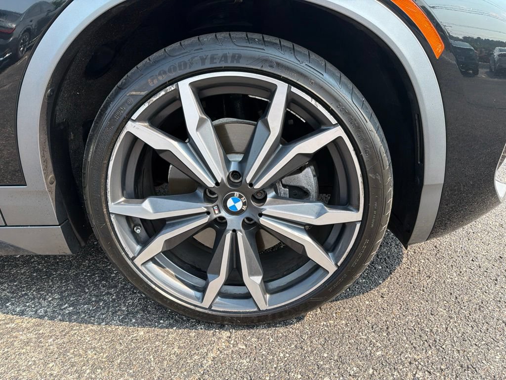 Used 2022 BMW X2 xDrive28i w/ M Sport X Package AWD/4WD image 9