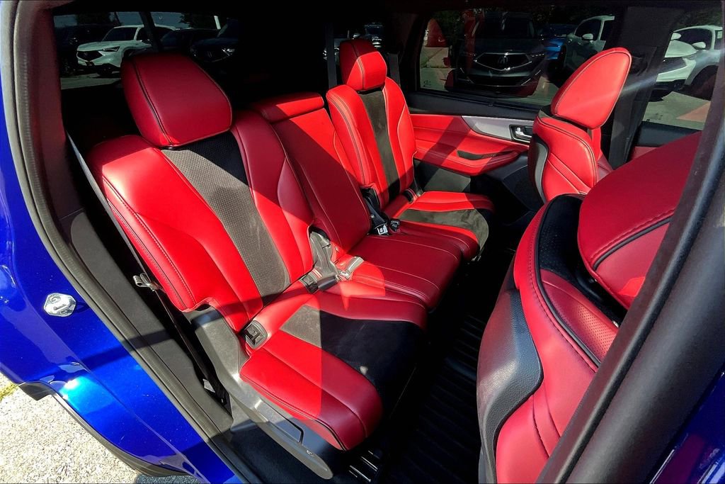 Used 2023 Acura MDX A-Spec image 39