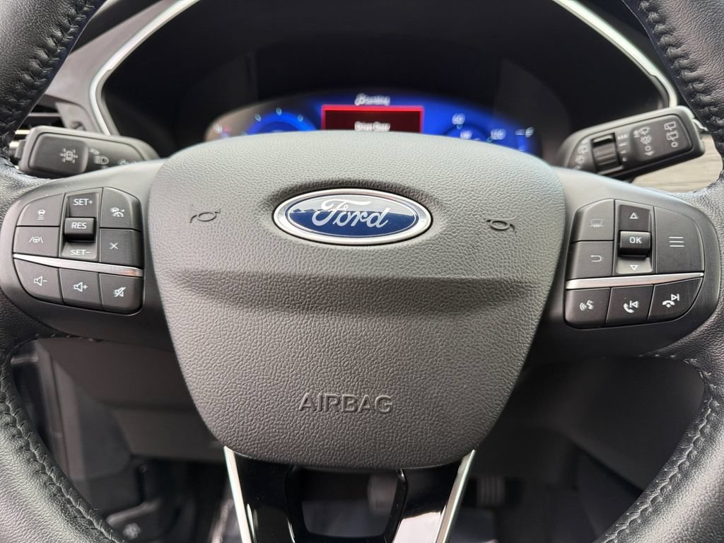 Used 2020 Ford Escape Titanium AWD/4WD image 20