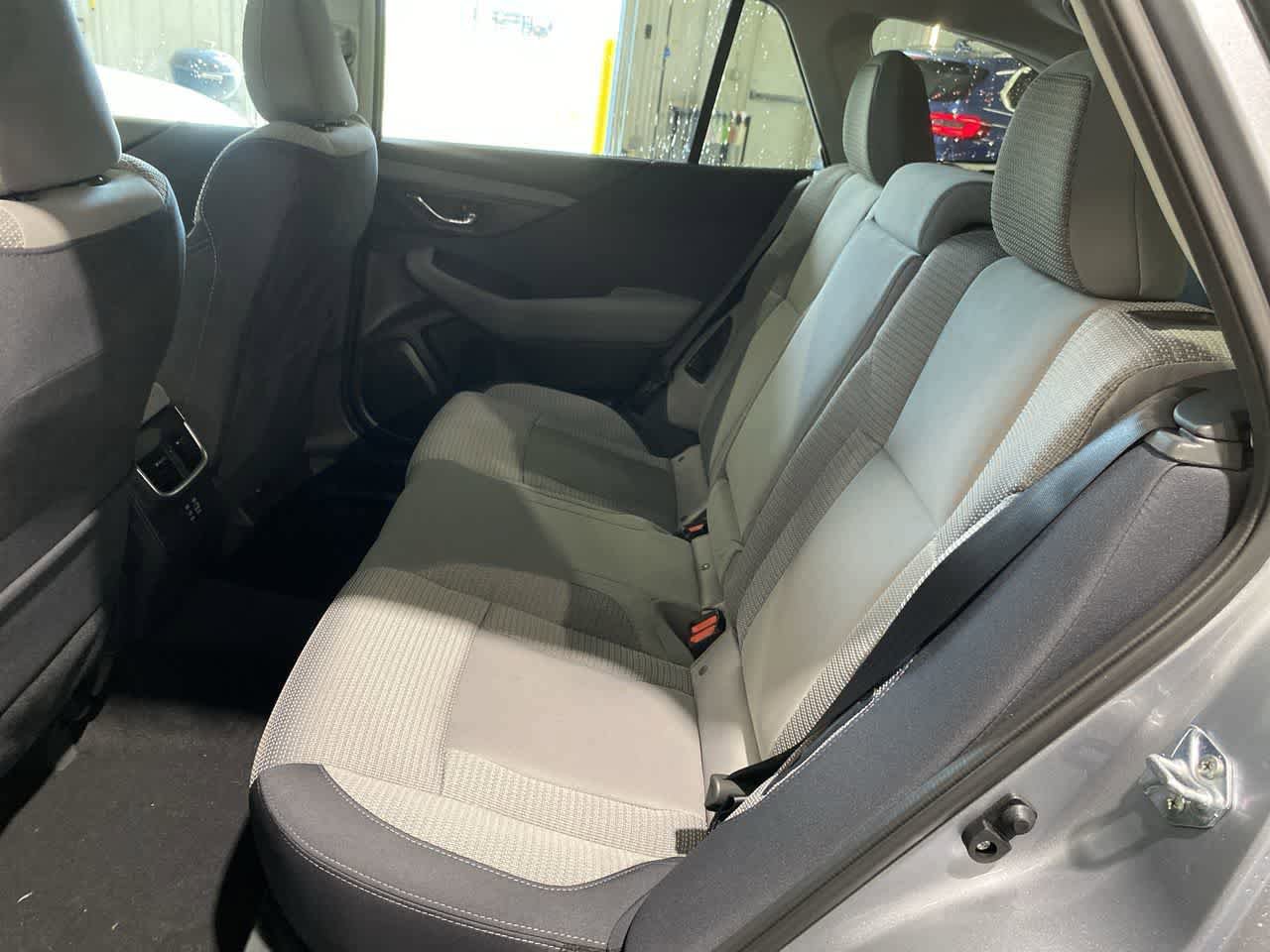 Certified 2025 Subaru Outback Premium AWD/4WD image 19