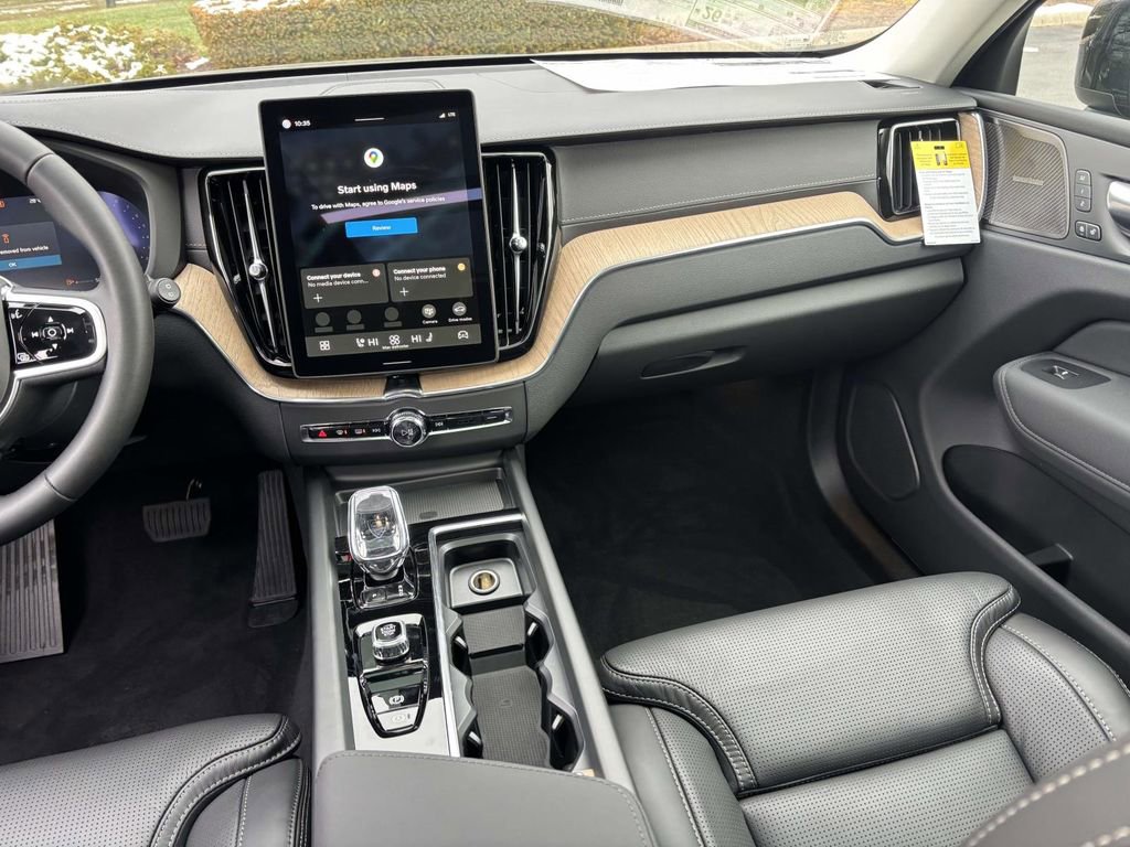 New 2026 Volvo XC60 B5 Ultra w/ Protection Package Premier image 30