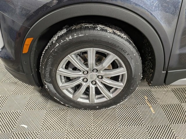 Certified 2022 Cadillac XT4 Premium Luxury w/ Enhanced Visibility Package image 36