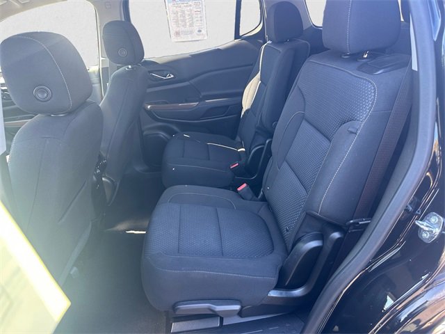 Used 2023 GMC Acadia SLE image 13