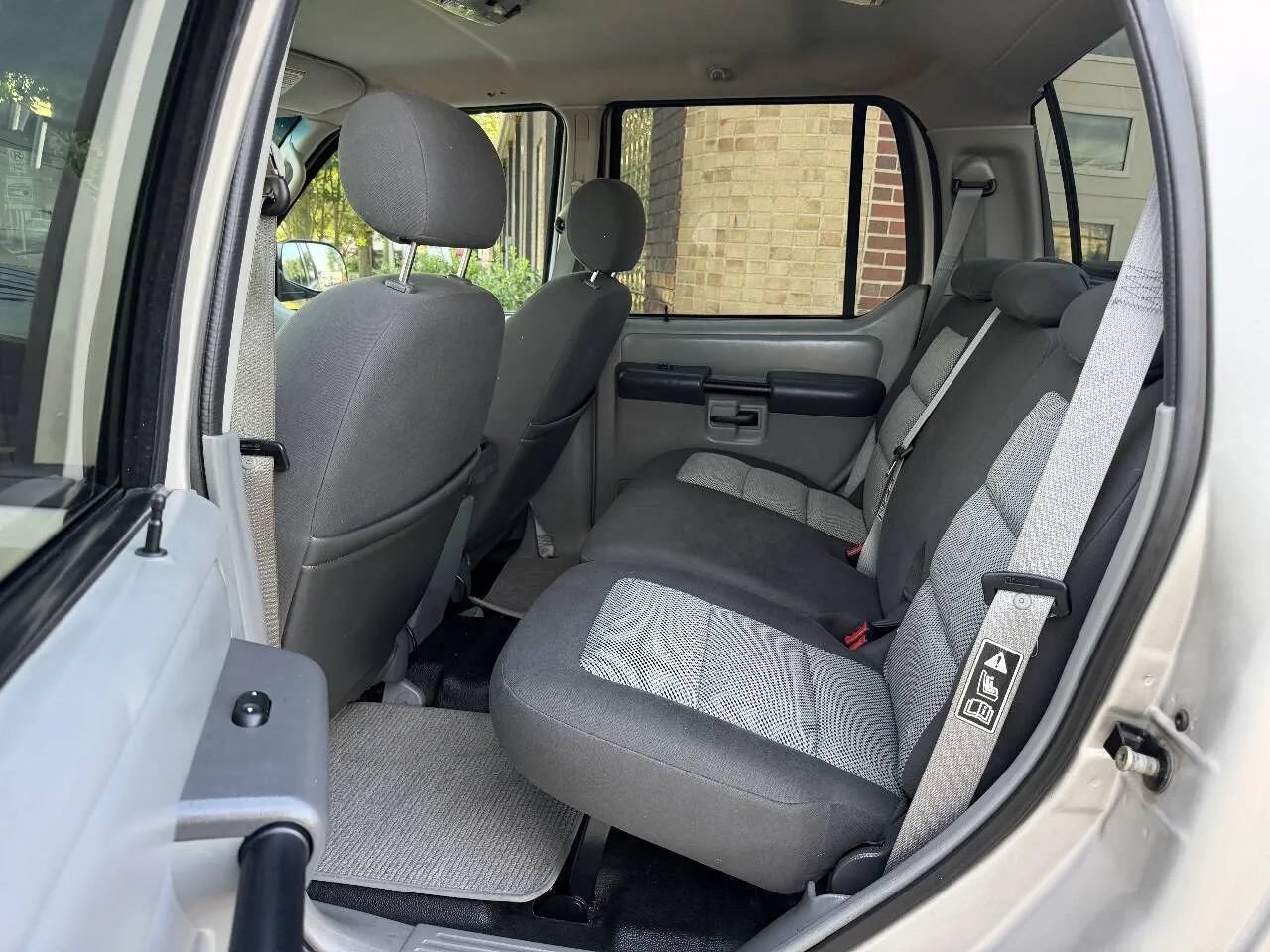 Used 2003 Ford Explorer Sport Trac XLT RWD image 36