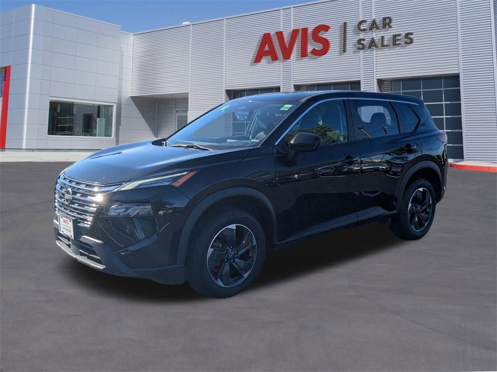 Used 2024 Nissan Rogue SV