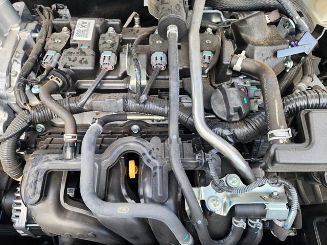 Used 2026 Nissan Kicks SV FWD image 26