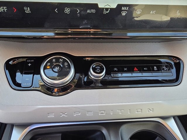 New 2025 Ford Expedition Max Active image 32