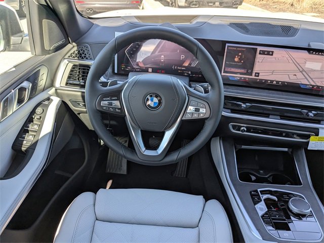 New 2026 BMW X5 xDrive40i w/ Climate Comfort Package image 16