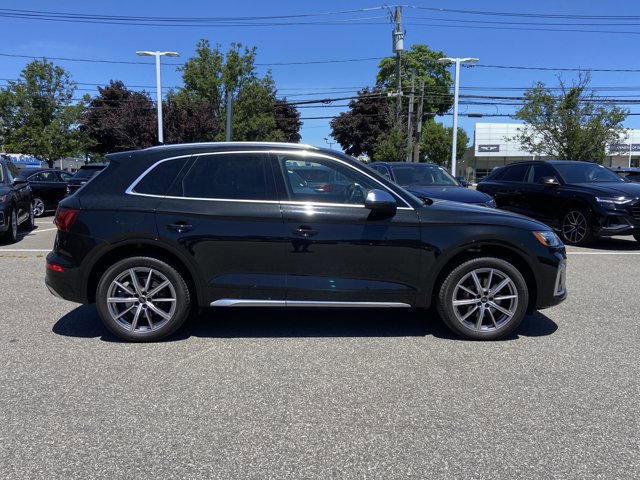 Certified 2023 Audi SQ5 Premium Plus w/ Premium Plus Package AWD/4WD image 4