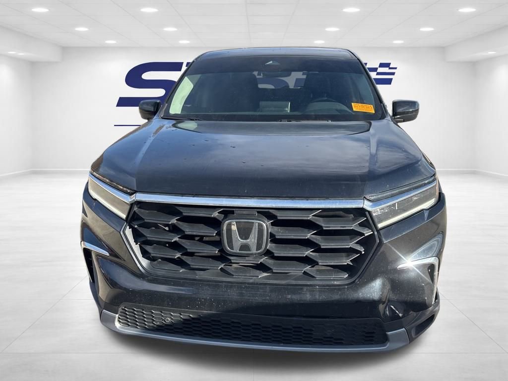 Used 2025 Honda Pilot EX-L image 2