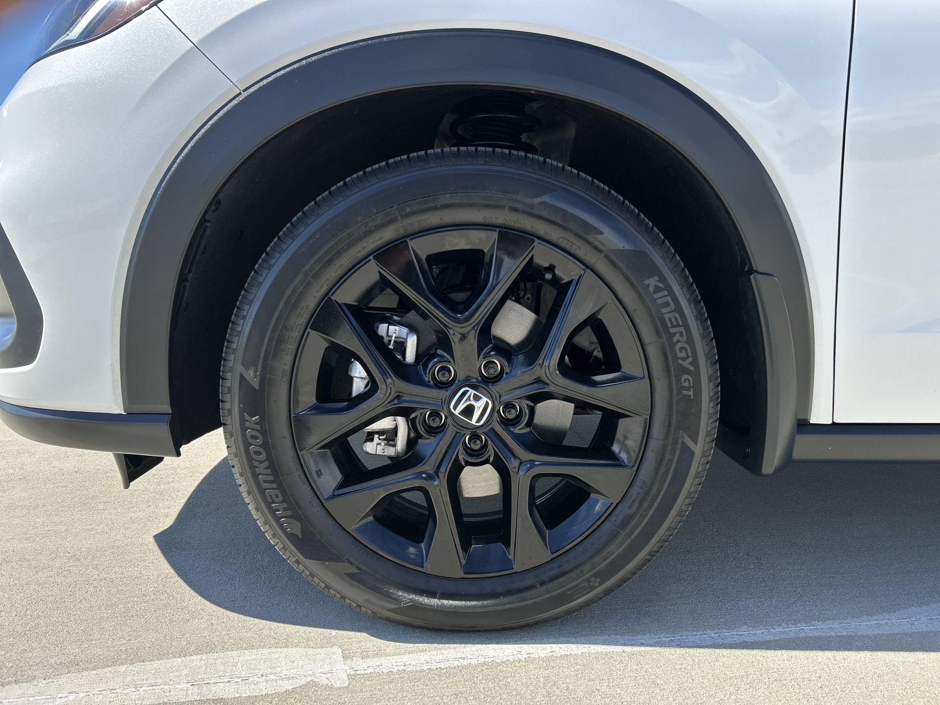 Certified 2025 Honda HR-V Sport image 18