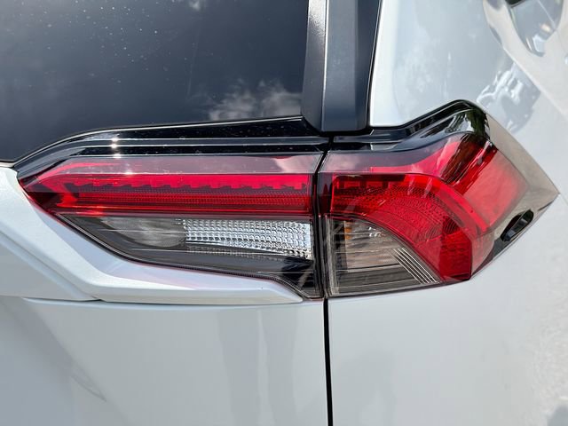 Used 2025 Toyota RAV4 XLE Premium FWD image 10