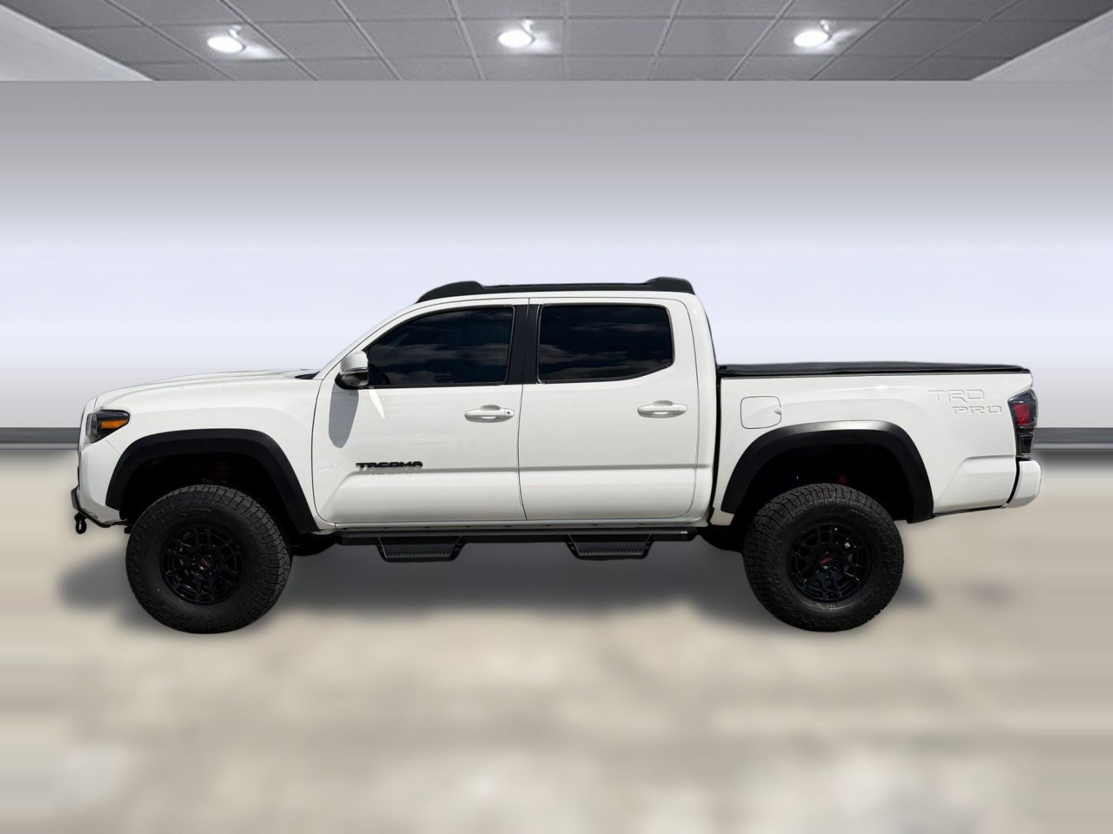 Used 2023 Toyota Tacoma TRD Pro image 2