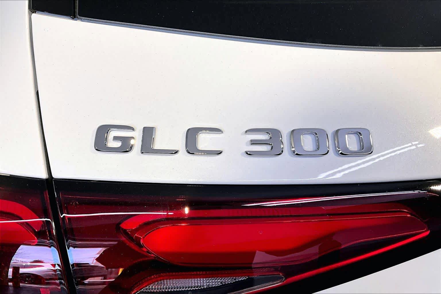 New 2026 Mercedes-Benz GLC 300 4MATIC image 6