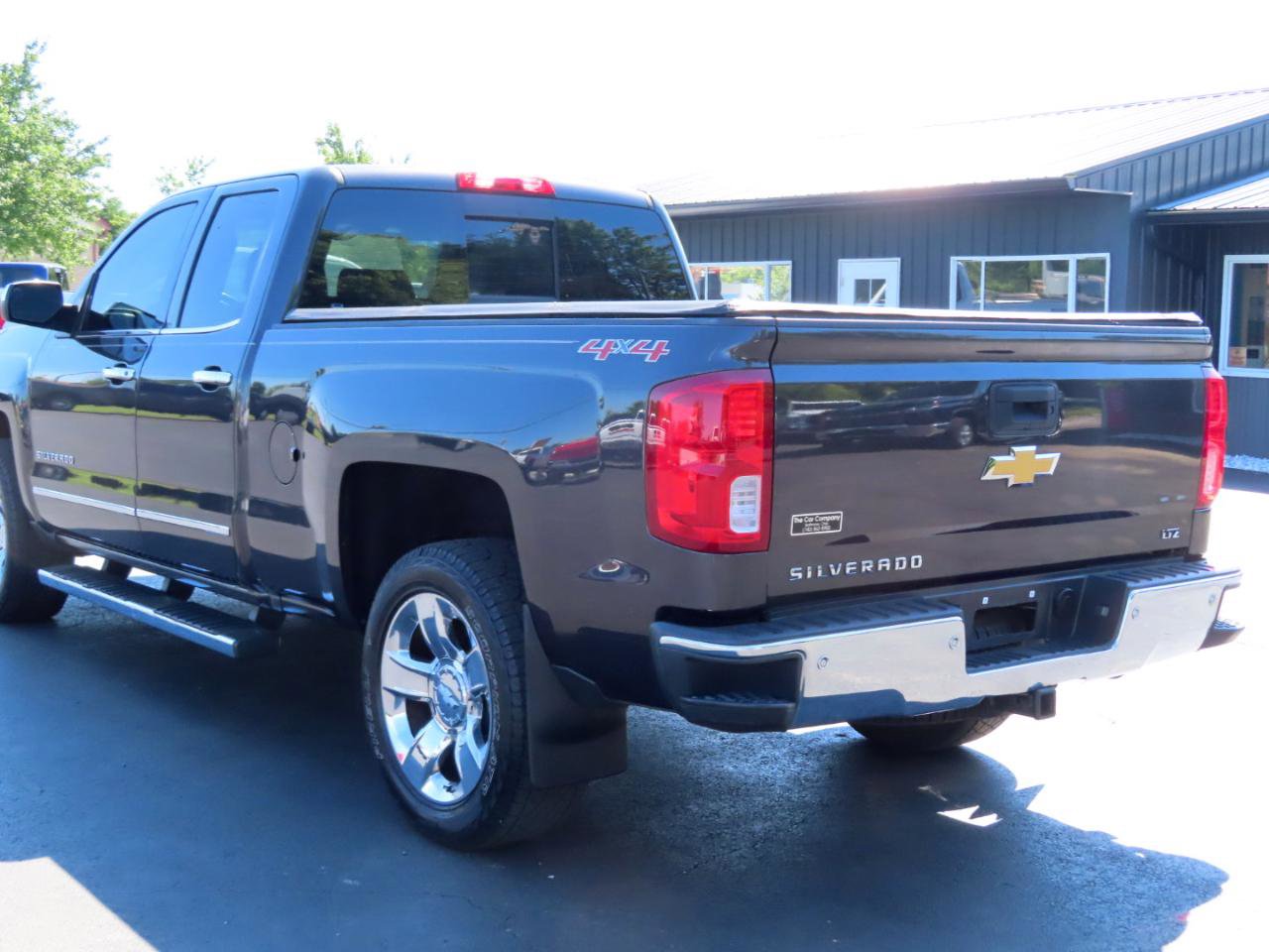 Used 2016 Chevrolet Silverado 1500 LTZ w/ Sport Package AWD/4WD image 18
